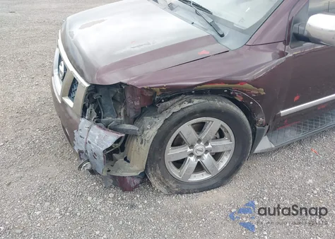 2013 Nissan Armada Platinum z USA, uszkodzony, nr VIN 5N1BA0NF8DN605908